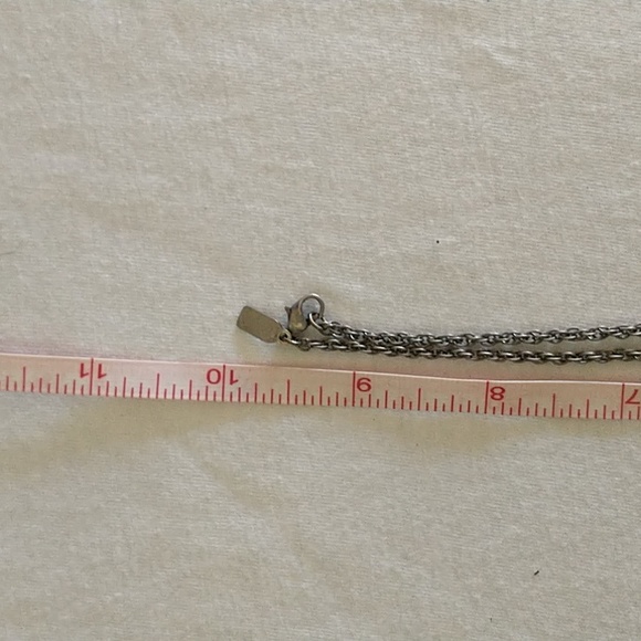 Necklace Jeweled Drop - Picture 4 of 7